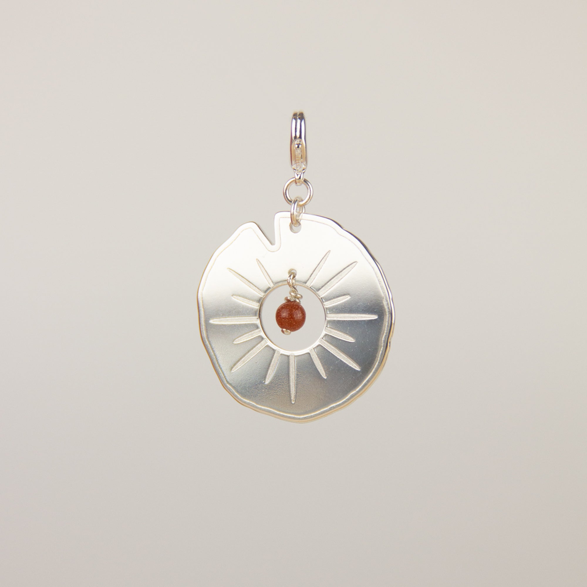 Grand pendentif Nenu