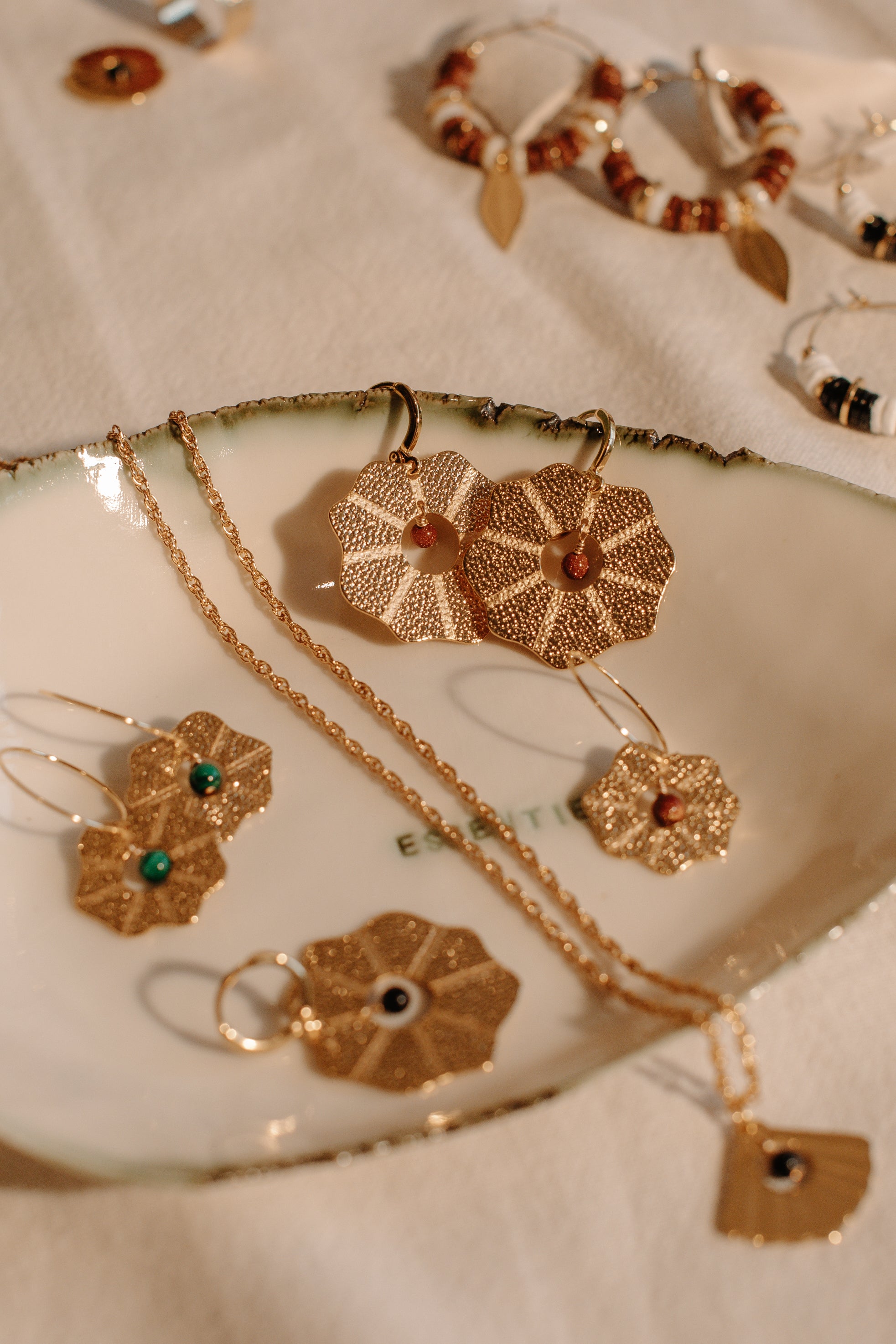 Nouveaux bijoux précieux en Or argent et pierres naturelles fabriqués en France
