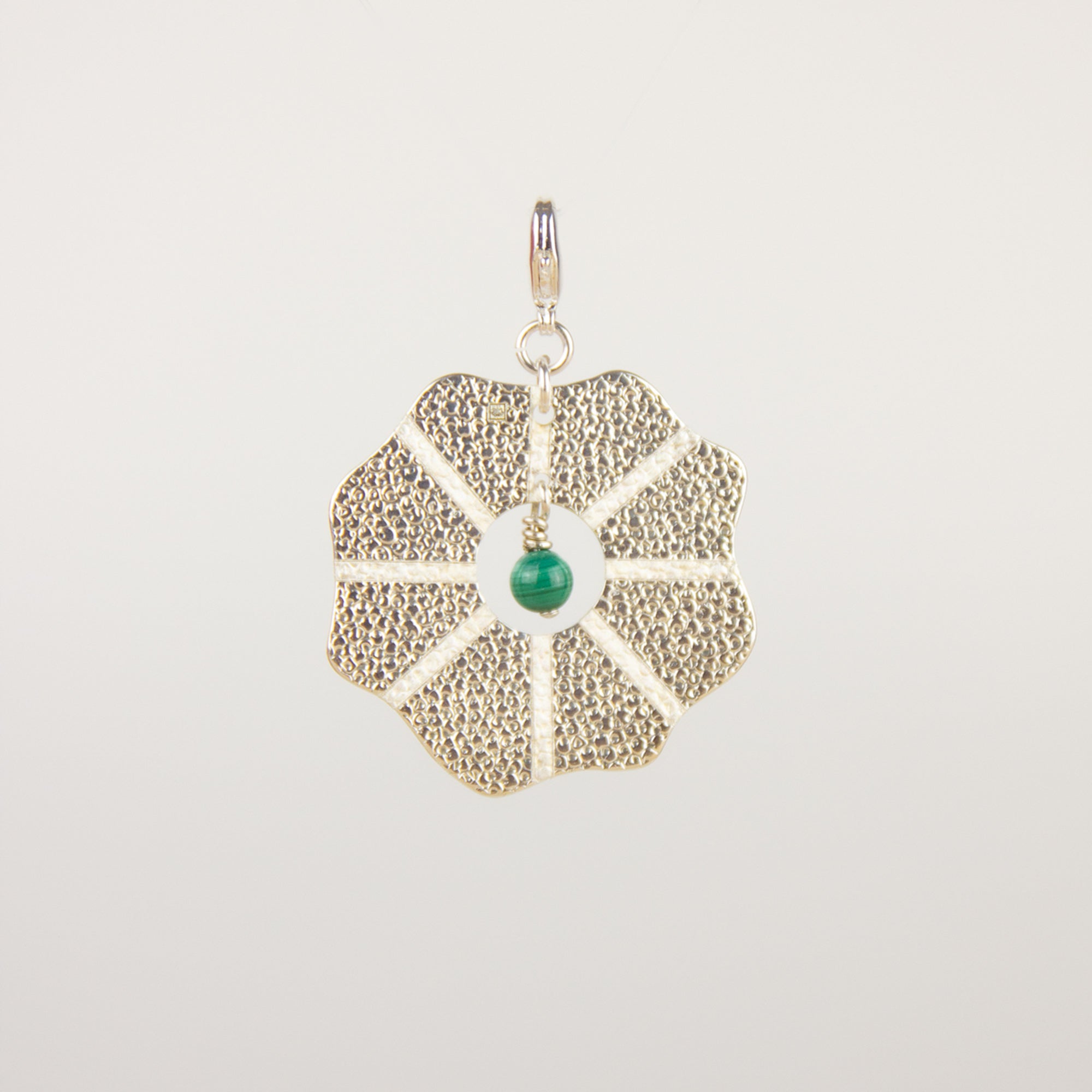 Grand pendentif Mona